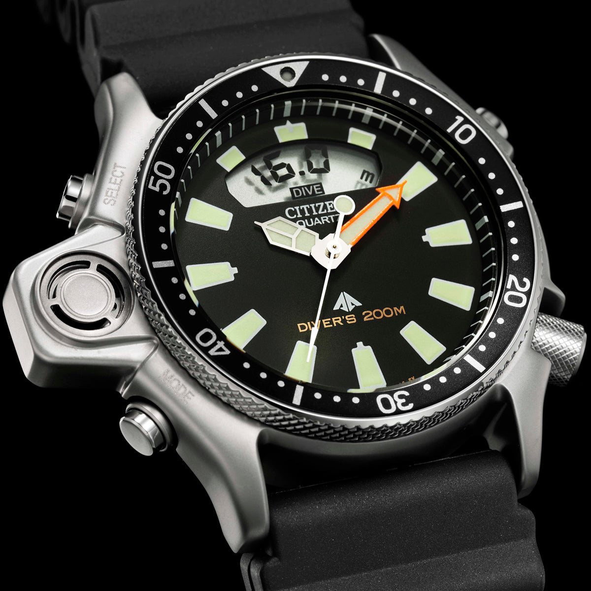 JP2000-08E | Promaster Aqualand Dive Watch | Citizen Watches